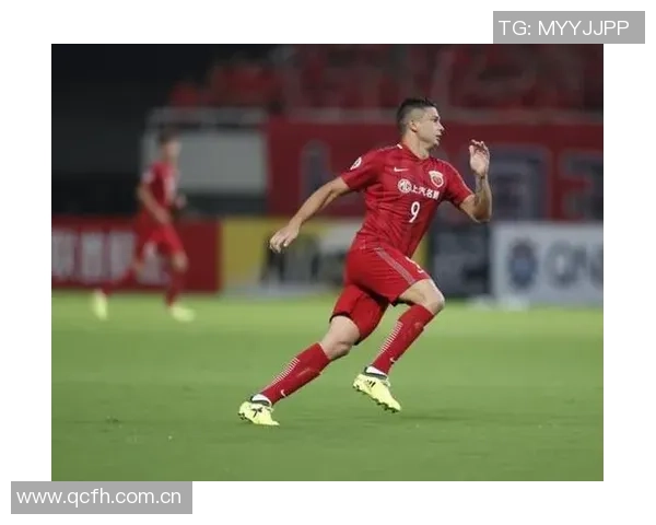 怀特半场表现平平仅得9分3板9助仍需寻找比赛手感提升状态